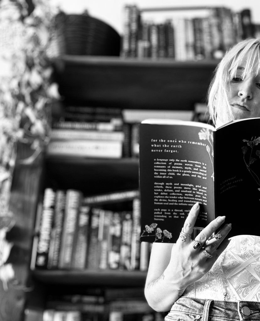 kat. author signing kankakee